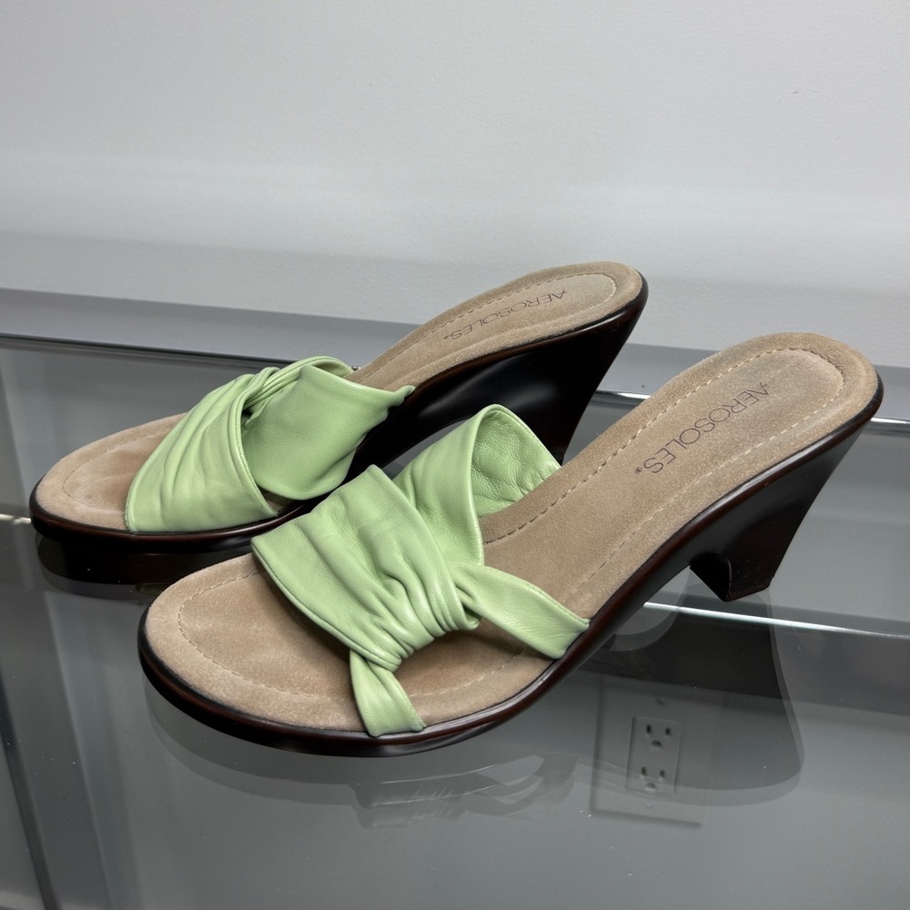 Aerosole Ledge Leather Green Heel Slide Sandals (8.5)